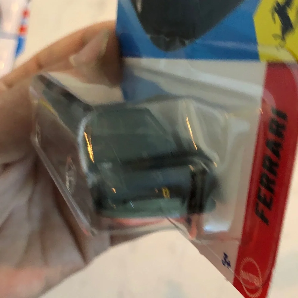 Mattel Hot Wheels Black Ferrari F40 Toy Car